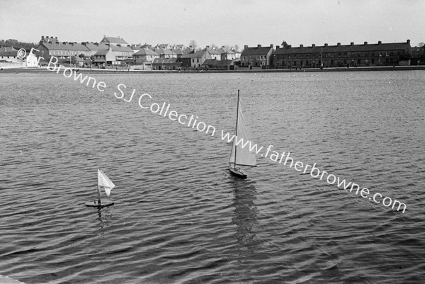 MODEL YACHT RACING ON THE LOUGH